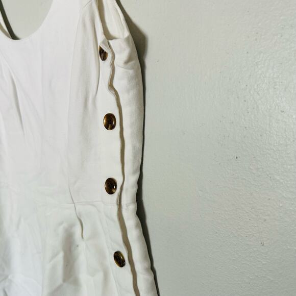 HABITUAL Women's White Wide Legged Cropped Pockets Zip Up Back Jumpsuit Size 4 - Picture 8 of 9